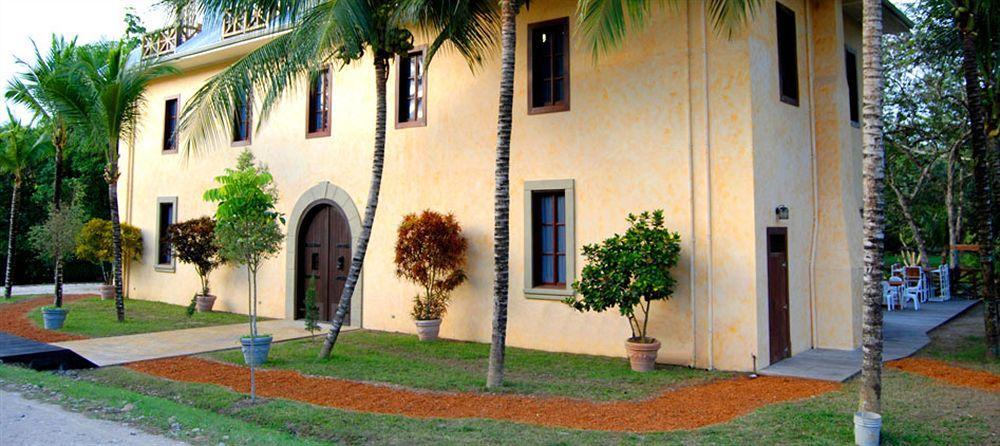 Mahogany Hall Luxury Boutique Resort San Ignacio Extérieur photo