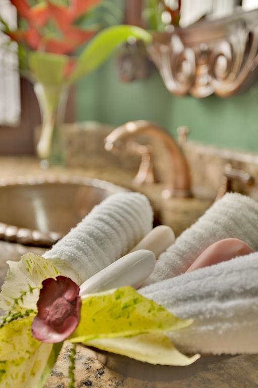 Mahogany Hall Luxury Boutique Resort San Ignacio Chambre photo